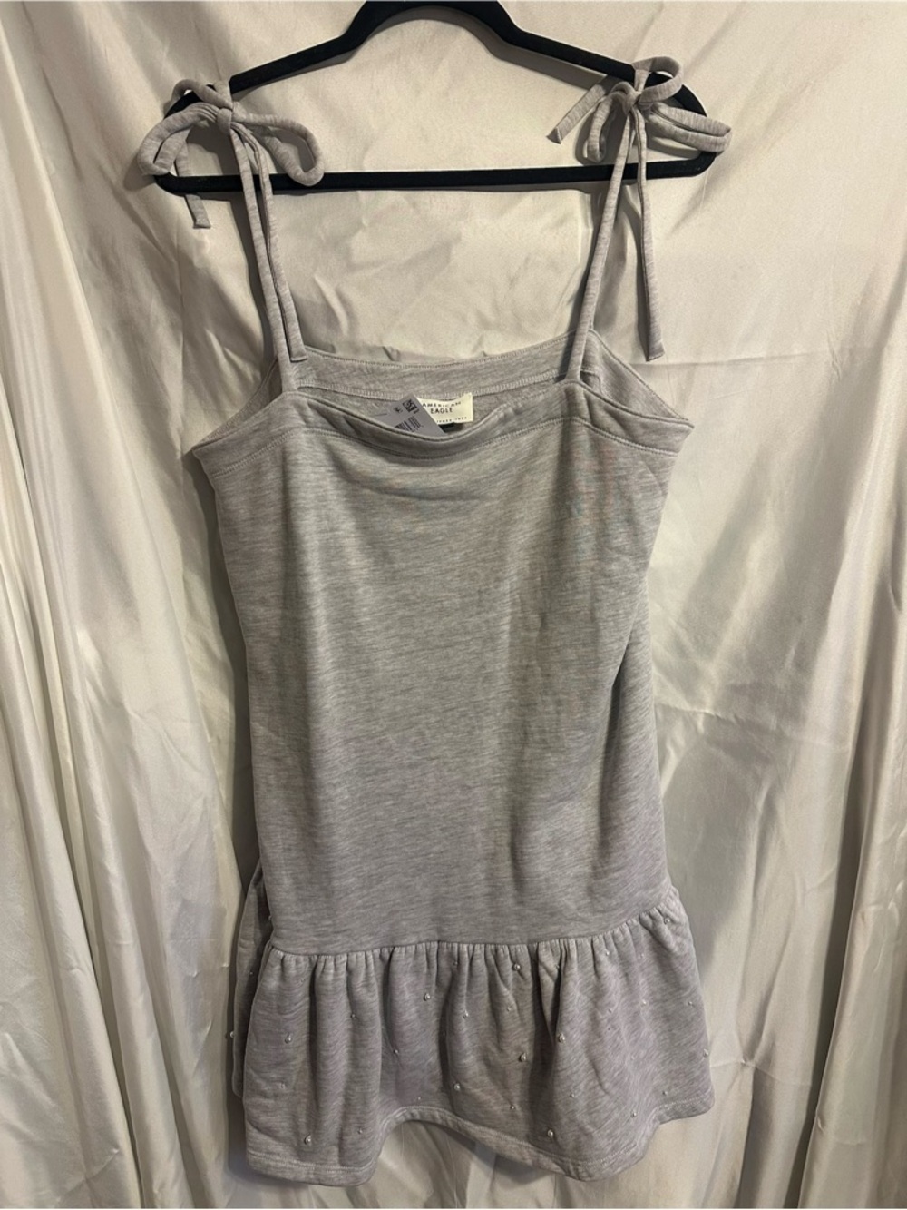 American Eagle Outfitters Light Gray Crewneck Tee